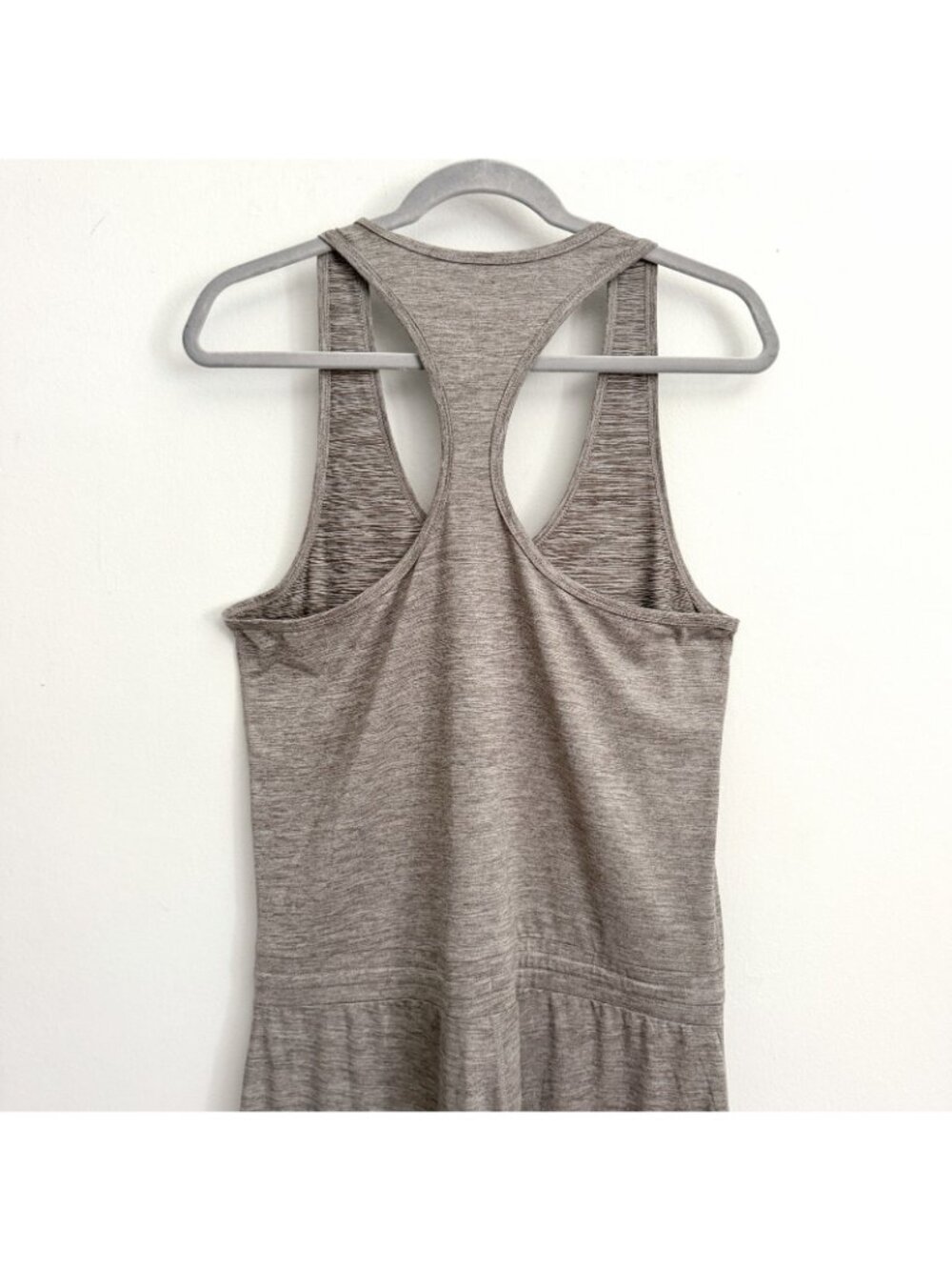Vuori Lux Harem Jumpsuit Brown Gray Sleeveless Elastic Waist Active Size Large - Picture 7 of 8